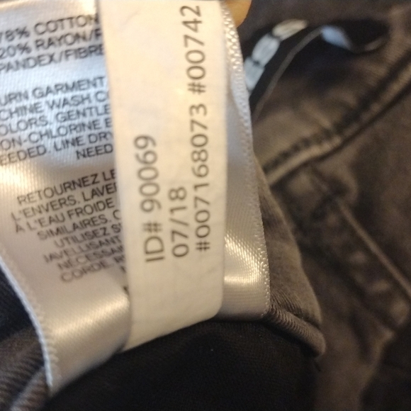 EXPRESS Ankle Legging High Rise Distressed Jeans - Picture 7 of 7